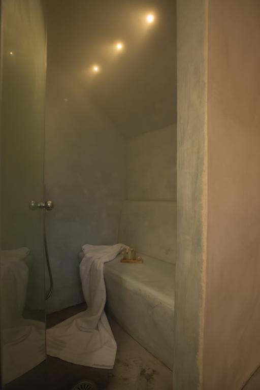 Akrotírion Love Nest With Hot Tub, Hammam & Outdoor Cinema מראה חיצוני תמונה
